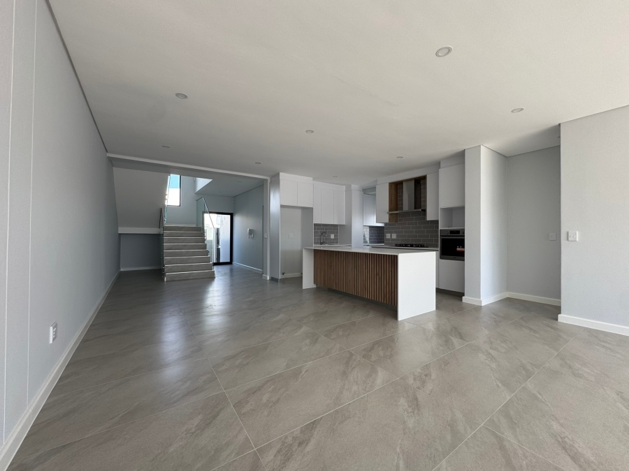 4 Bedroom Property for Sale in Sandown Western Cape